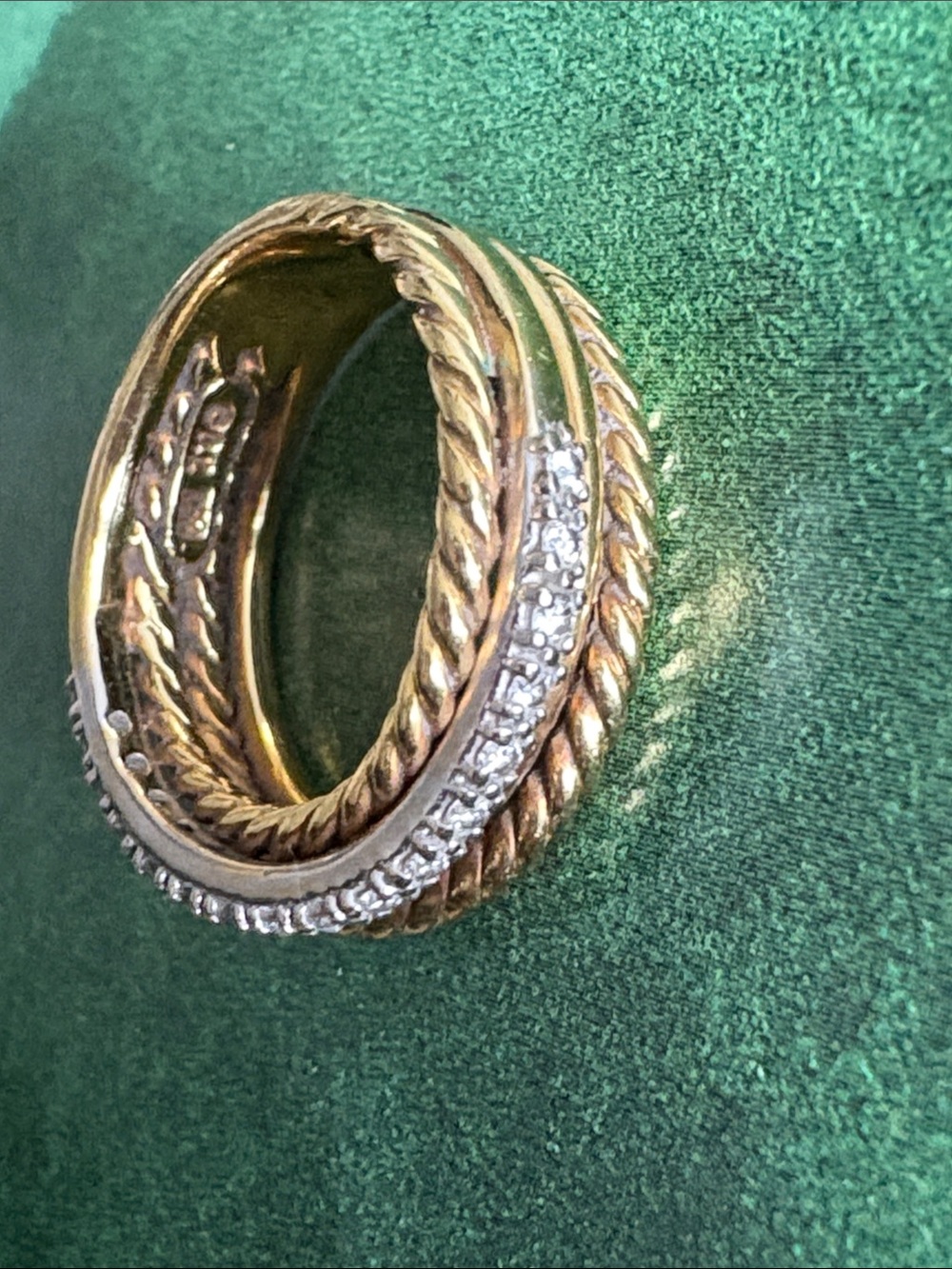 DAVID YURMAN GOLD AND DIAMOND RING